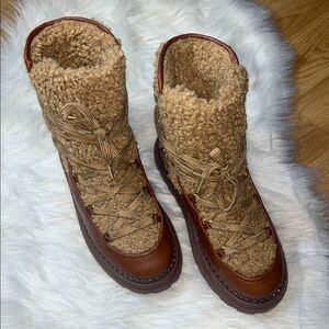 Sam Edelman Orelia Tan Brown Shearling Lace-Up Boots Size 8.5